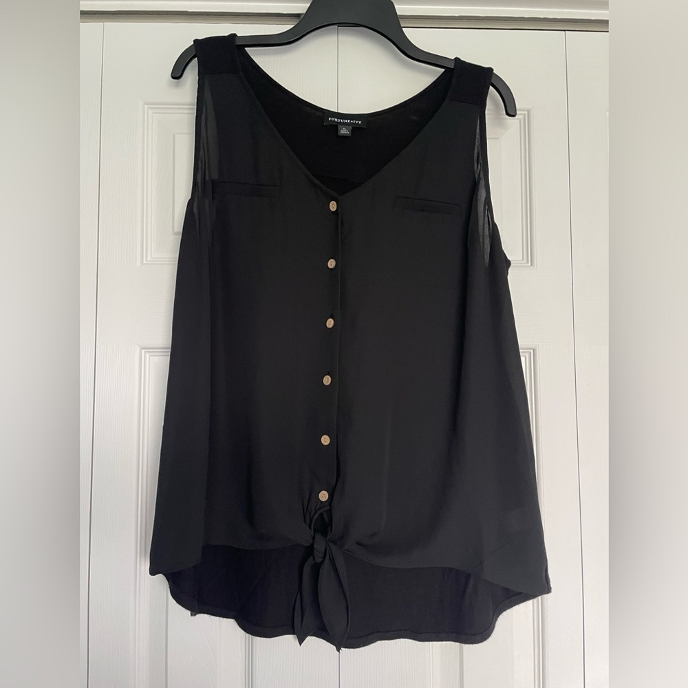 Fortune + Ivy tie front blouse, XL
